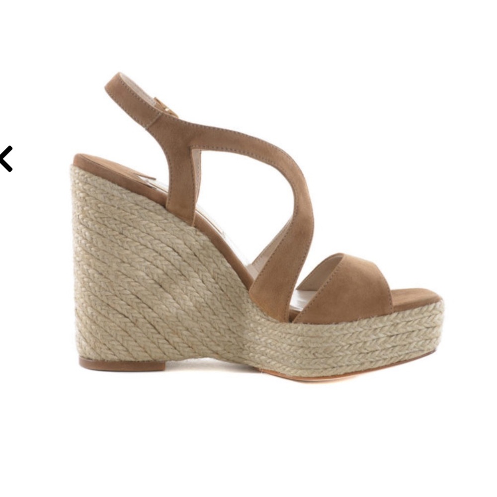 Paloma Barcelo wedges